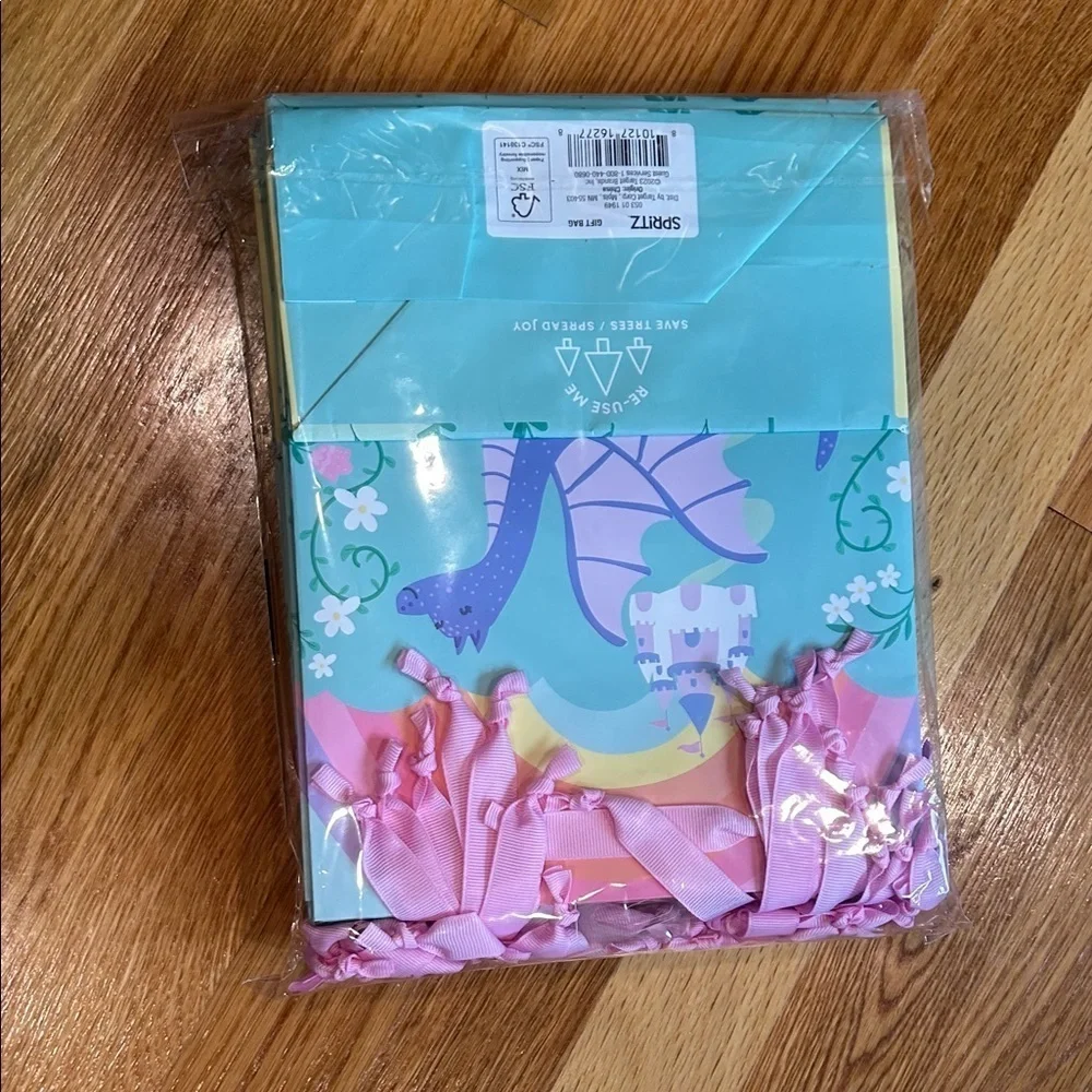 12 pk Colorful Magical Dragon Birthday gift Bags with Pink ribbon Handles new